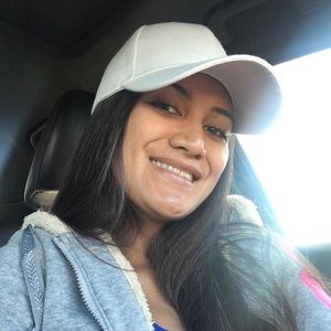 Meet your Posher, Vailana